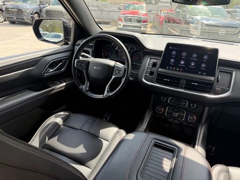 Used 2021 Chevrolet Suburban RST w/ Luxury Package image 36