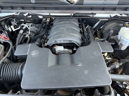 Used 2018 Chevrolet Silverado 1500 LT w/ All Star Edition RWD image 26
