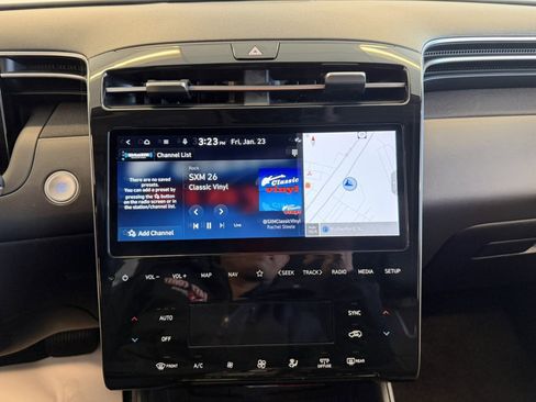 Used 2023 Hyundai Tucson Limited image 30
