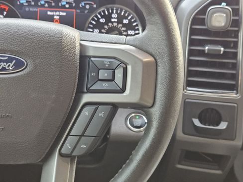 Used 2021 Ford Expedition XLT RWD image 27