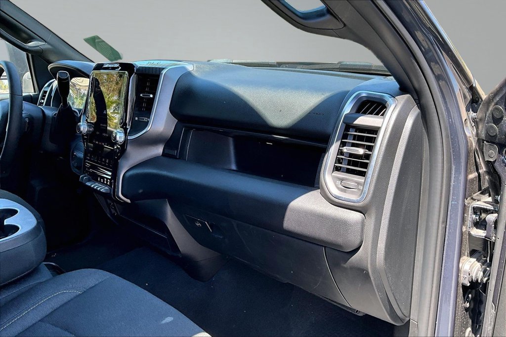 Certified 2025 RAM 2500 Big Horn AWD/4WD image 17