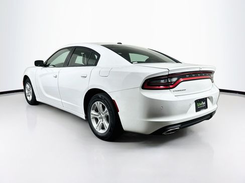 Used 2022 Dodge Charger SXT w/ Leather Interior Group RWD image 5