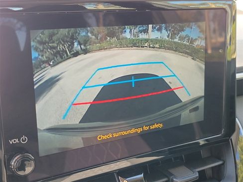 Used 2025 Toyota Corolla LE image 25