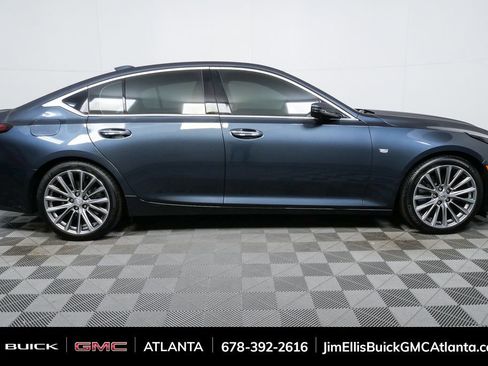 Used 2025 Cadillac CT5 Premium Luxury image 2