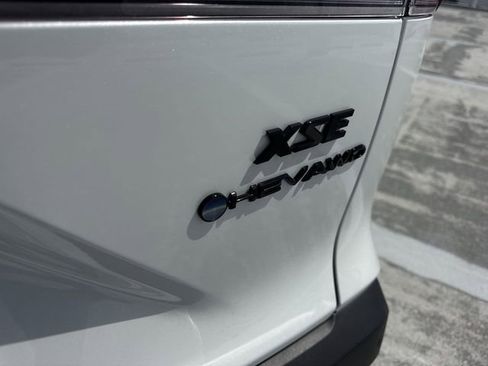 Used 2026 Toyota Corolla Cross XSE w/ Convenience Package image 25