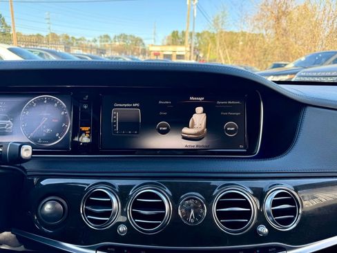 Used 2015 Mercedes-Benz S 550 Sedan image 23