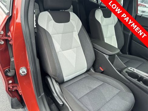 Used 2024 Chevrolet Trax RS w/ Driver Confidence Package image 29