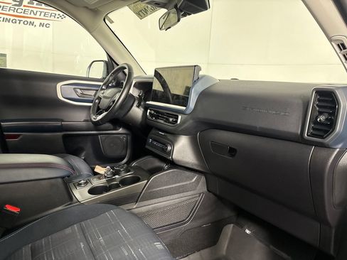 Used 2025 Ford Bronco Sport Heritage w/ Convenience Package AWD/4WD image 29