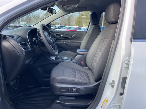Used 2021 Chevrolet Equinox LT image 26