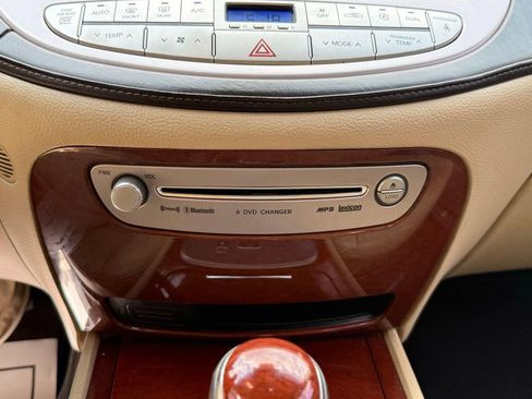 Used 2012 Hyundai Genesis 3.8 w/ Premium Pkg RWD image 48