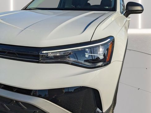 Certified 2025 Volkswagen Taos S image 8