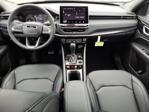 New 2026 Jeep Compass Limited AWD/4WD image 7