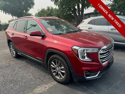 Used 2022 GMC Terrain SLT w/ Infotainment Package II