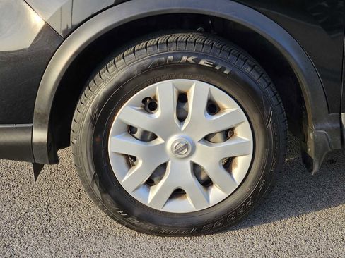 Used 2020 Nissan Rogue Sport S image 9