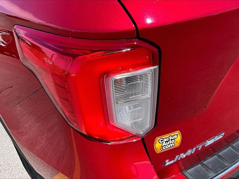 Used 2021 Ford Explorer Limited AWD/4WD image 32