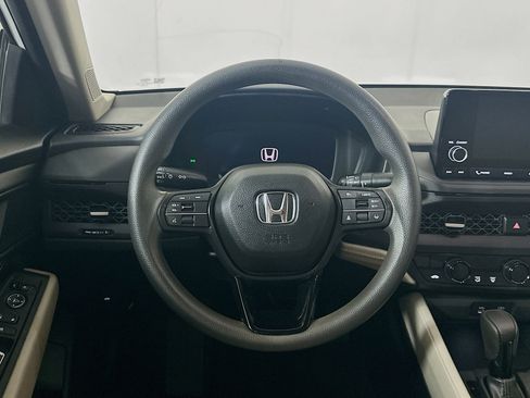 Used 2024 Honda Accord EX image 18