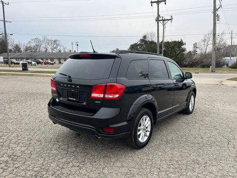 Used 2017 Dodge Journey SXT w/ Comfort/Convenience Group image 5