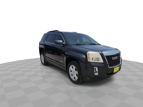 Used 2014 GMC Terrain SLE FWD image 2