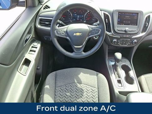 Used 2024 Chevrolet Equinox LT image 3