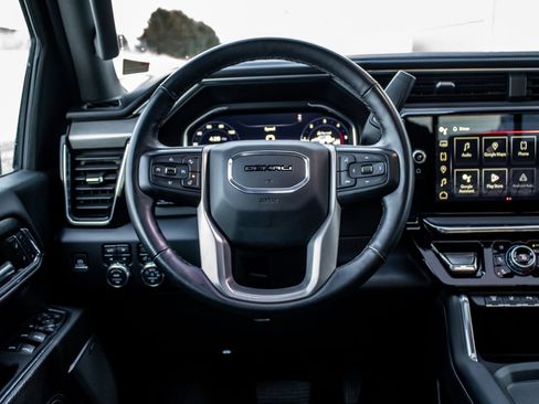 Used 2024 GMC Sierra 2500 Denali w/ Technology Package image 27