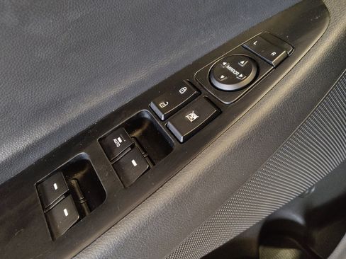 Used 2017 Hyundai Tucson SE Plus image 27