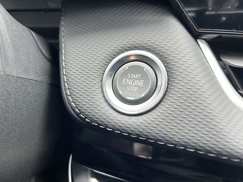 New 2026 Chevrolet Equinox LT w/ Safety and Technology Package image 17