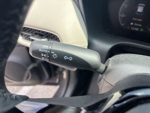 Certified 2026 Honda HR-V EX-L image 15