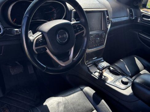 Used 2014 Jeep Grand Cherokee Limited image 18