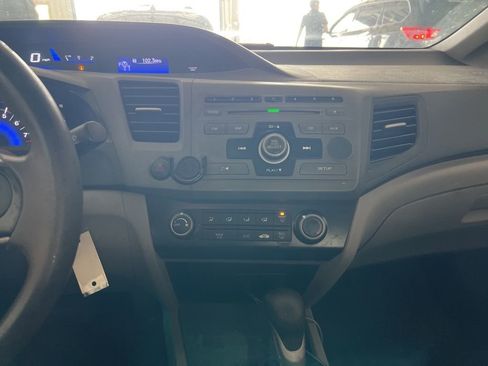 Used 2012 Honda Civic LX image 9
