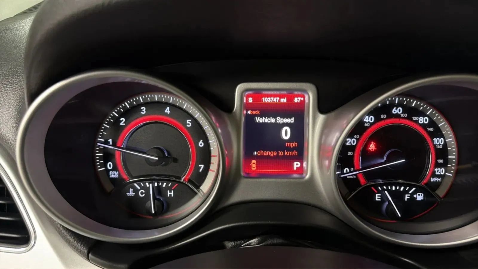 Used 2013 Dodge Journey SXT w/ Flexible Seating Group FWD image 11