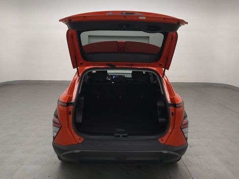 Used 2024 Hyundai Kona SEL FWD image 29