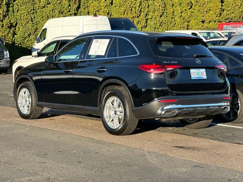 Certified 2025 Mercedes-Benz GLC 300 4MATIC image 6
