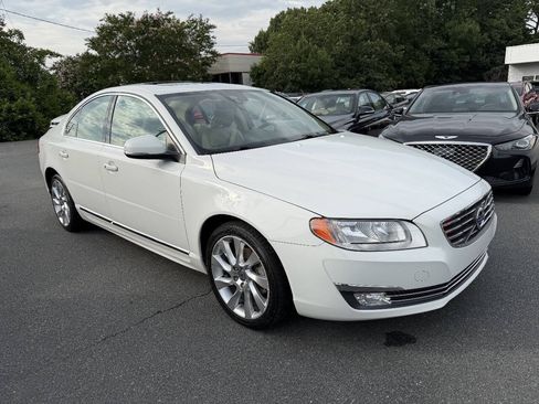 Used 2016 Volvo S80 T5 FWD image 3
