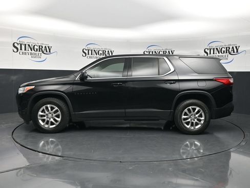 Used 2021 Chevrolet Traverse LS w/ LPO, Blackout Package FWD image 5
