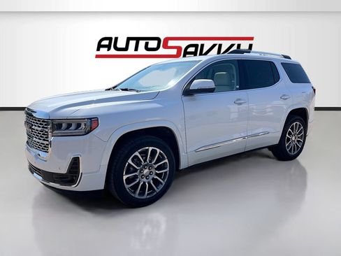 Used 2023 GMC Acadia Denali w/ Denali Ultimate Package AWD/4WD image 3
