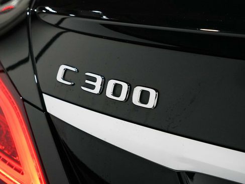 Used 2021 Mercedes-Benz C 300 Sedan image 13