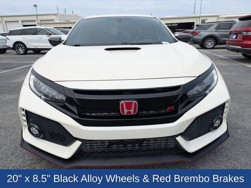 Used 2018 Honda Civic Type R image 9