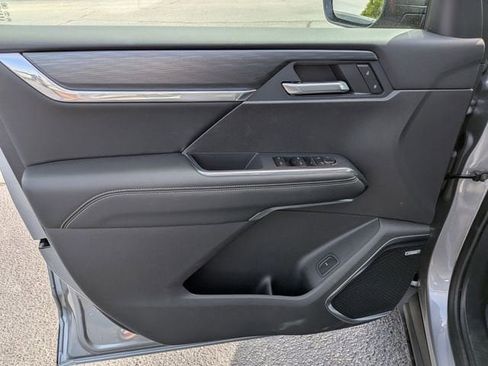 New 2026 GMC Acadia Elevation w/ Black Edition FWD image 11