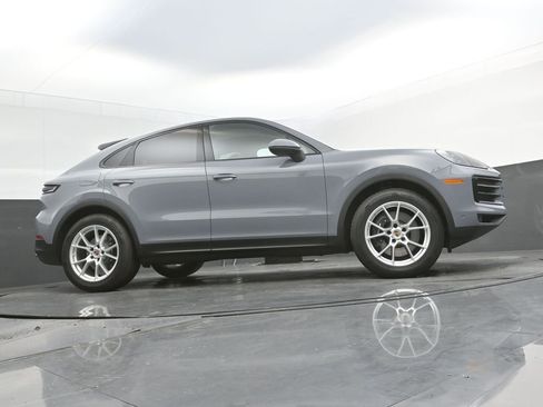 New 2026 Porsche Cayenne Coupe image 36