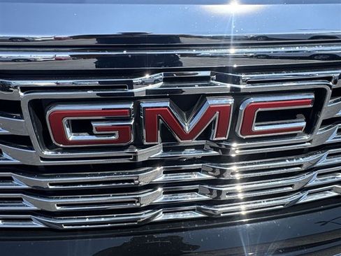 Certified 2025 GMC Sierra 1500 Denali w/ Denali Reserve Package AWD/4WD image 31