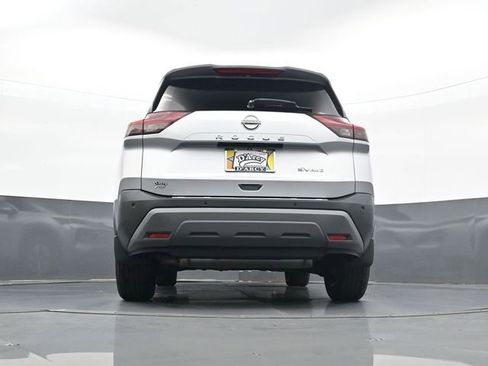 Used 2022 Nissan Rogue SV AWD/4WD image 26