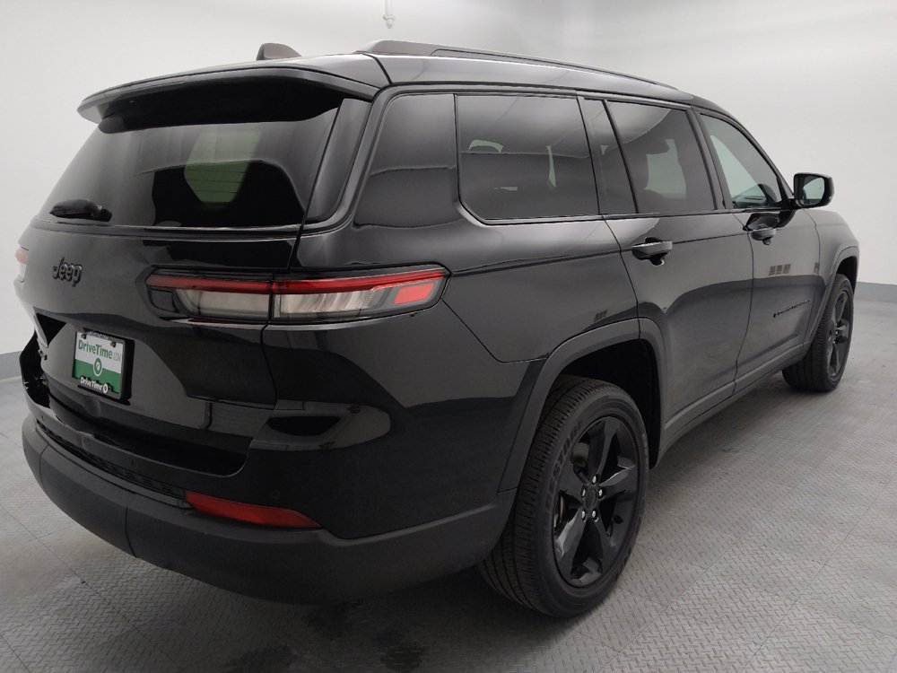 Used 2023 Jeep Grand Cherokee L Altitude AWD/4WD image 9