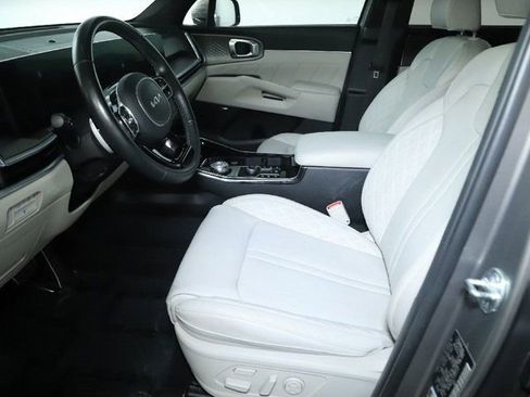 Used 2025 Kia Sorento SX Prestige AWD/4WD image 19