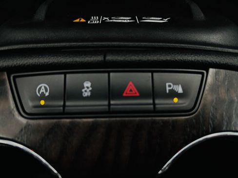 Used 2022 GMC Acadia Denali AWD/4WD image 52