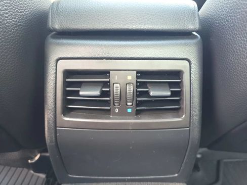 Used 2011 BMW 328i Sedan RWD image 38