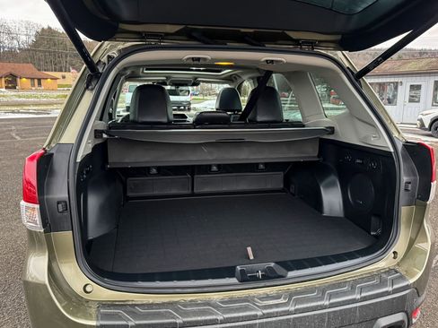 Certified 2023 Subaru Forester Limited image 13