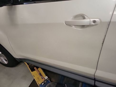 Used 2015 Chevrolet Equinox LT w/ Power Convenience Package FWD image 17