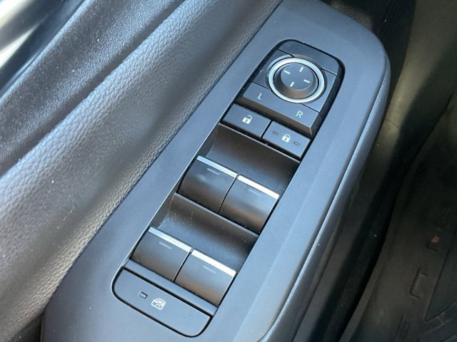 Used 2024 Toyota Prius Prime FWD image 32