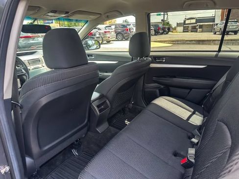 Used 2012 Subaru Outback 2.5i Premium w/ Popular Pkg 1B AWD/4WD image 21