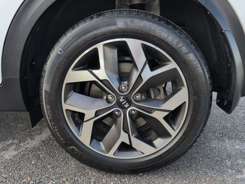 Used 2021 Kia Sportage EX w/ EX Technology Package image 22